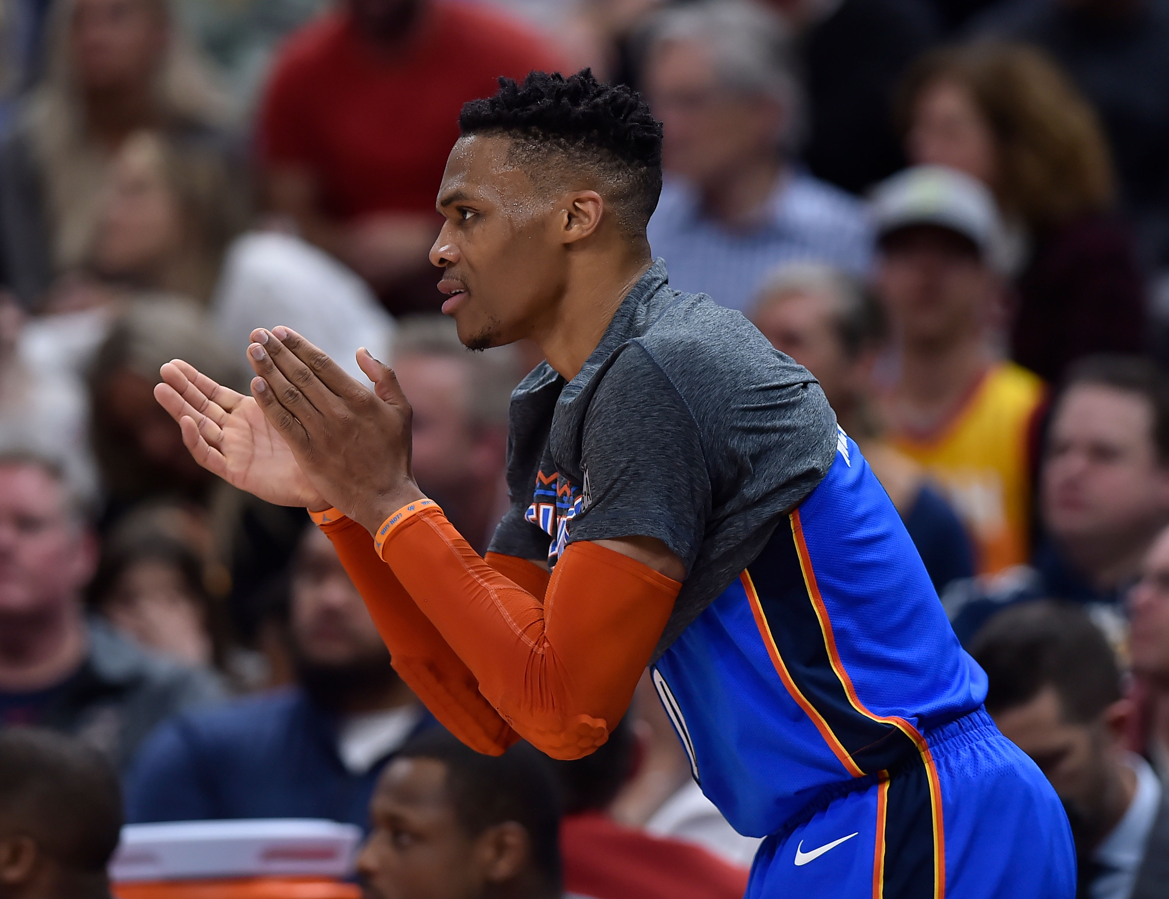 行动为许多 行动为许多